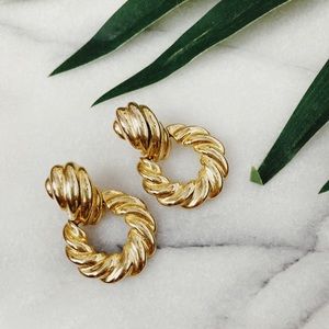 Vintage Chunky Twist Knot Earrings